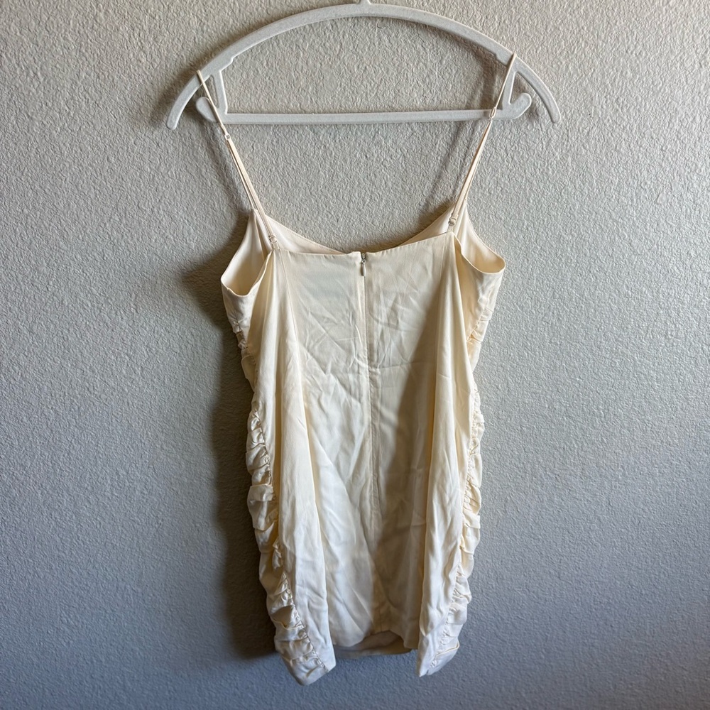 C/MEO Collective Cream Ruched Mini Dress Chic Minimalist Spring Medium - Picture 6 of 10